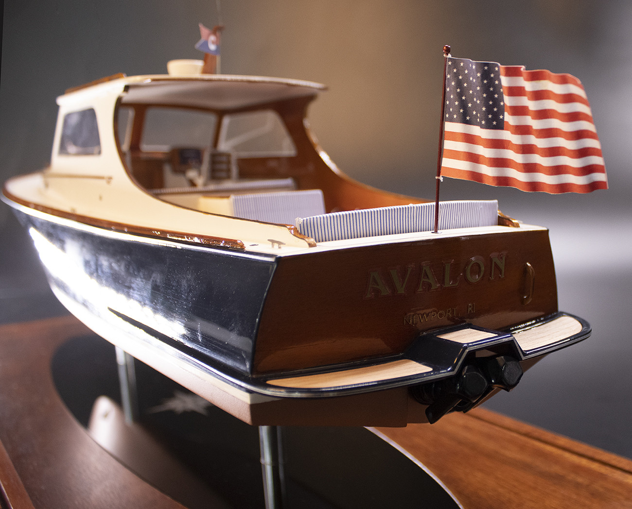 Hinckley Picnic boat 36 custom model replica