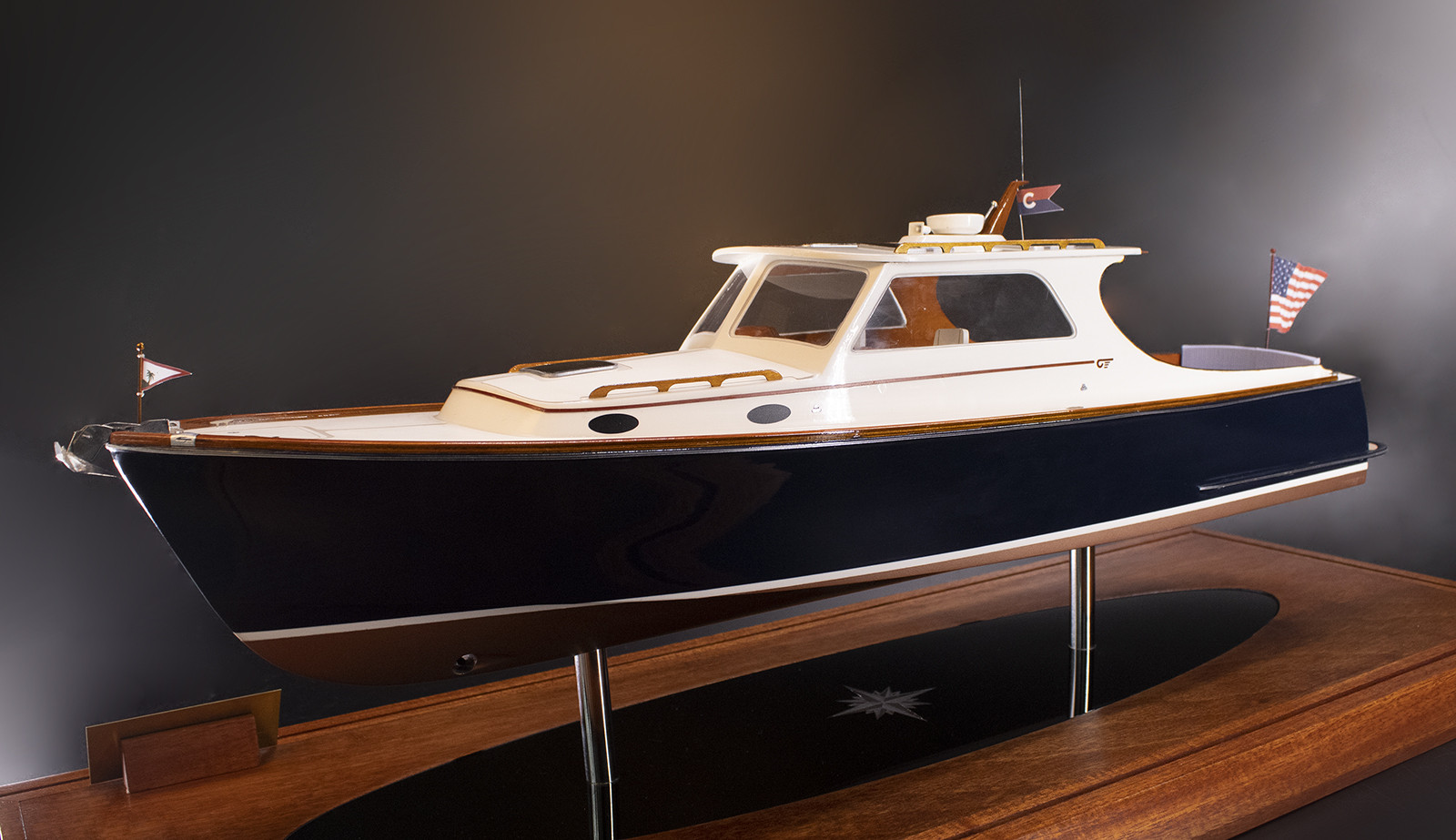 Hinckley Picnic boat 36 custom model replica