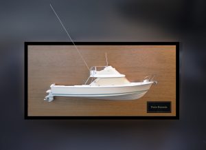 Bertram 31 amazing half model with deck details