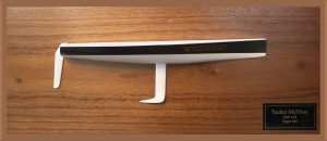 Viper 640 graceful half hull