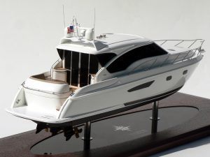 Custom Models - Tiara - Tiara 5800 Sovran - Abordage