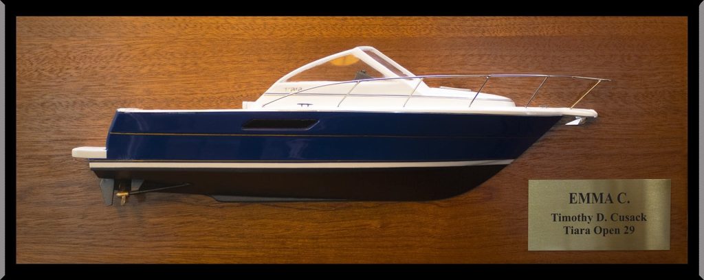 Tiara Open 29 half model